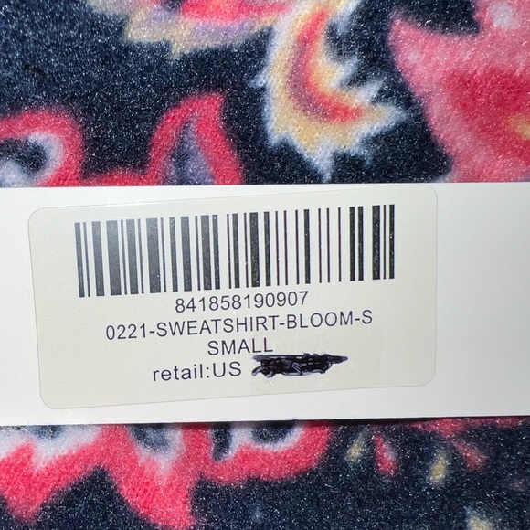 NWT Simply Southern crewneck fleece top navy paisley/floral - Picture 8 of 9